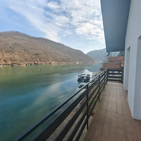 Holiday home Vikendica Zvornicko Jezero *